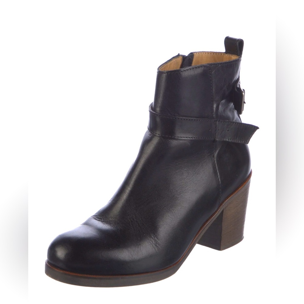 Maison Martin Margiela Paris MM6 Black Leather Ankle Buckle Boots. Size 39